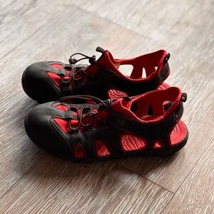 Sonoma Boys Black and Red Water Shoes